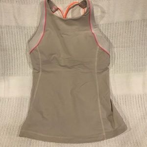 Lululemon tank